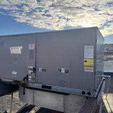 Carrier-Comerical-Roof-top-Package-unit-installed-in-Jamaica-NY 3